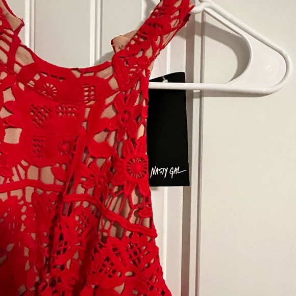 Nasty Gal NWT red midi crochet fishtail hem dress - Picture 2 of 4